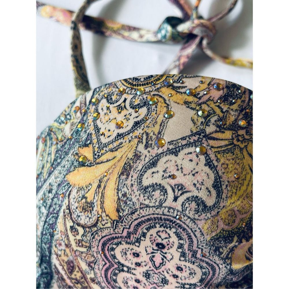 Victoria’s Secret Colorful Paisley Rhinestone Bikini Top Size 36D - Picture 6 of 7